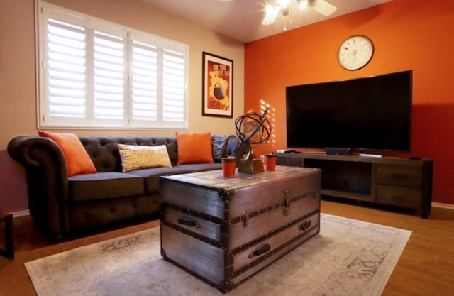 Bungalow Offering the Best of LA & OC