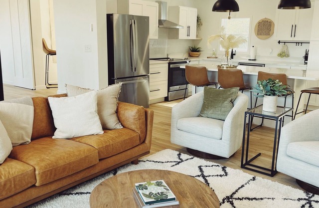 Bungalow on Bunker- Hike/Bike In/out —Home nestled in Great Seal State Park