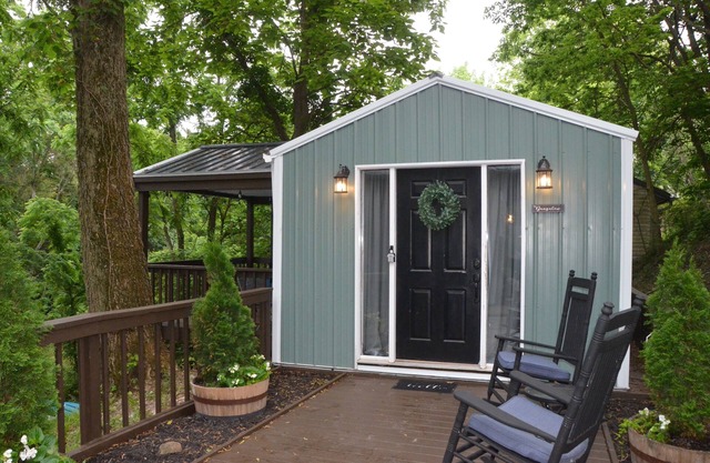 Bungalow on the Buckeye Lake Canal