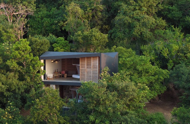 Bungalow Premium Ocean View. A sanctuary to nourish the mind, body, and spirit.