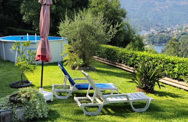 Bungalow 'Quintinha Da Aldida' mit Bergblick, WLAN und Klimaanlage