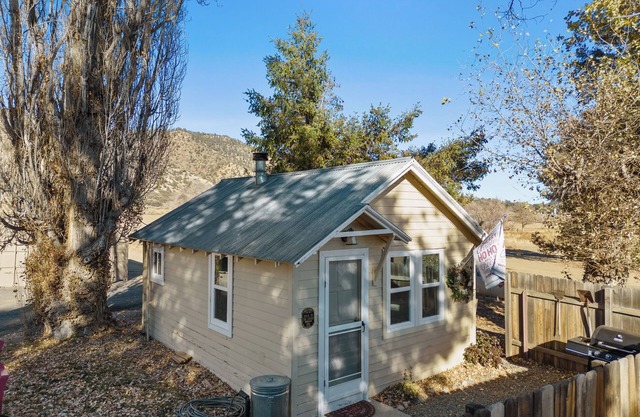 Bunkhouse on Working Farm