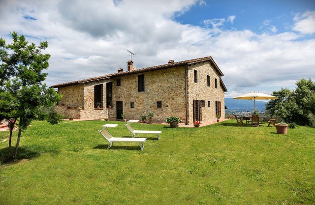 Casa buriano - 12 Personen in Villa mit pool