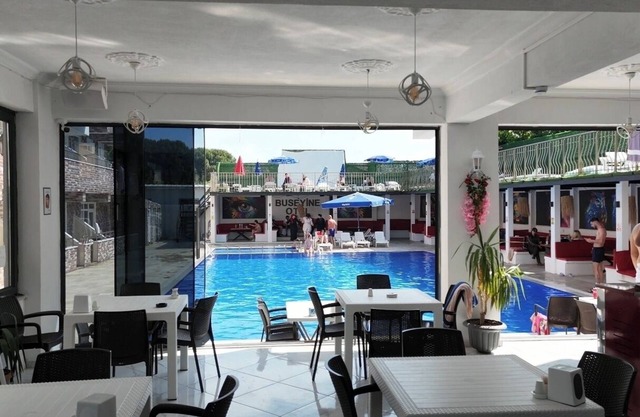 buseyine otel