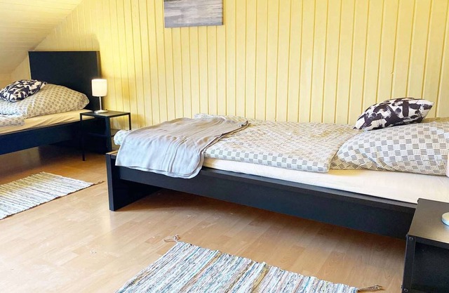 BW28 4 Zimmer Ferienwohnung in Laichingen-Feldstetten mit WLAN und TV