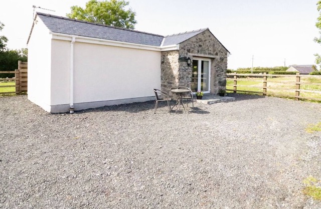 Bwthyn Ty Mawr, LLANDDANIEL FAB
