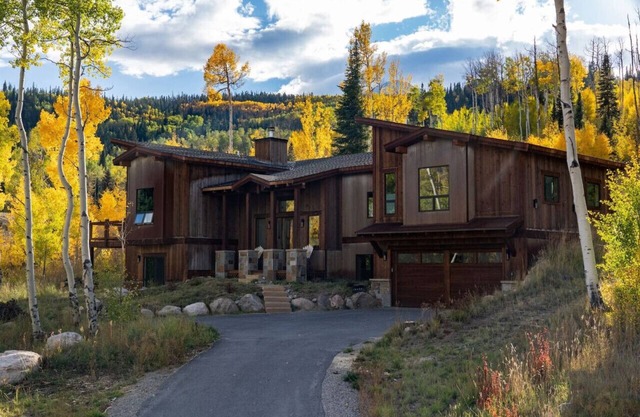Byers Valley Escape - Pet Friendly, Private Hot Tub