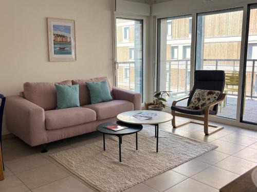 Côté Parc - appt entier neuf et cosy, parking & au pied du métro à Lyon