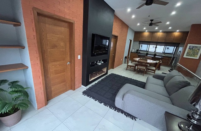 C apartment