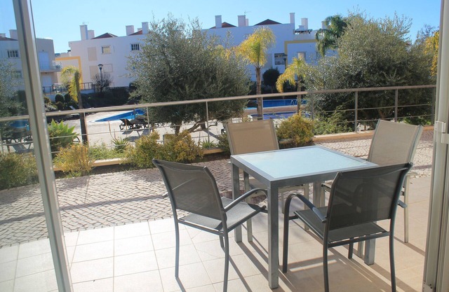 Cabanas Gardens, 4px, pool view