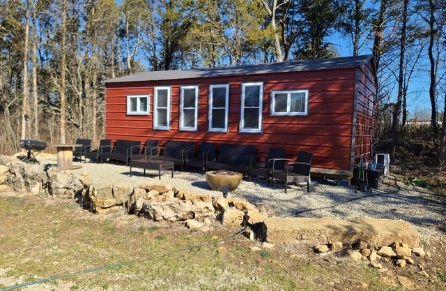 Cabin 1 at the Pallet Factory