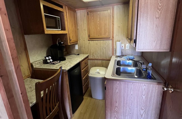 Cabin 1 - So comfy and you'll have everything you need in this cabin for a great get a way.