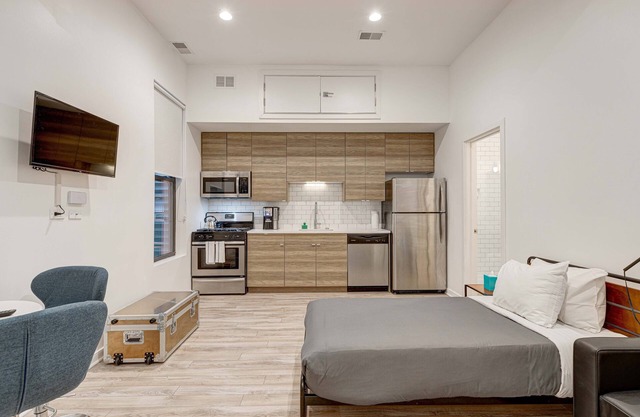 Cabin 105 by 747 Lofts