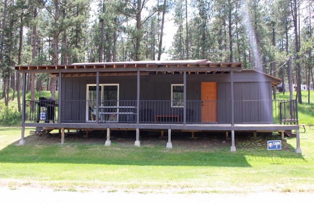 Cabin 2 at Horse Creek Resort