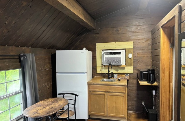 Cabin 3 and 4
