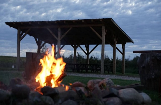 Cabin #3 - Middle Mitten