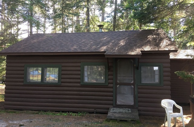 CABIN # 5 (Loon) Gemütliche und komfortable 1-Zimmer-Kabine mit schöner Aussicht auf den See!