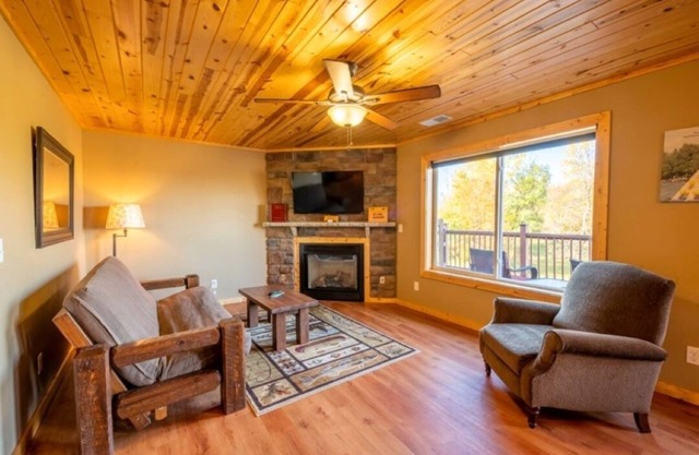 Cabin 7 with beacutiful lakeviews