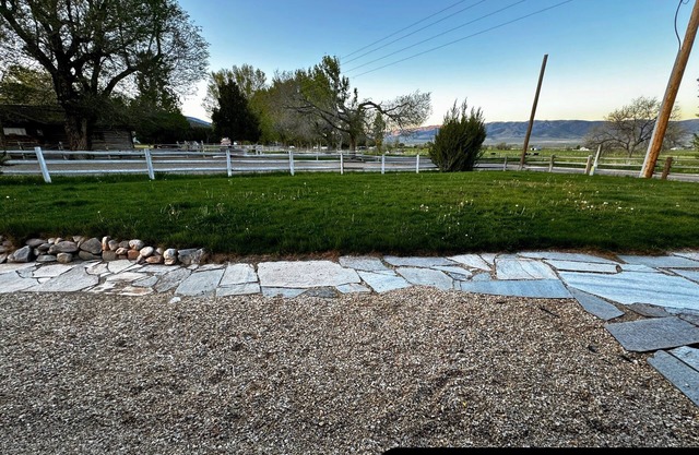 Cabin 9 at the Almo Inn near City of Rocks and Castle Rocks Parks, Almo Idaho