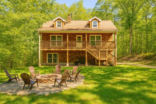 Cabin at Paradise Lake
