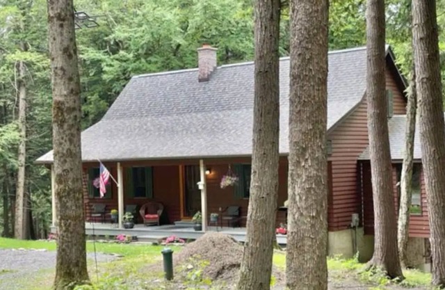 Cabin at Rooster Run