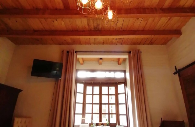 Cabin for 8 people - Firepit, BBQ area & Nature at Rancho La Esmeralda