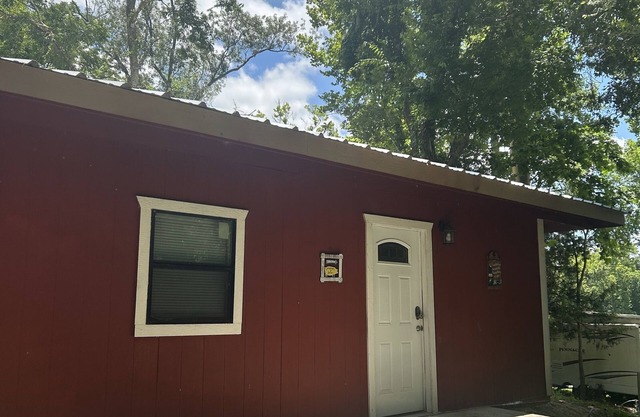 Cabin House #25