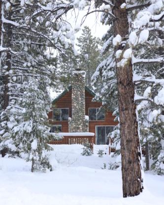 Cabin in the National Forest near Brian Head, Bryce Canyon and Zion
