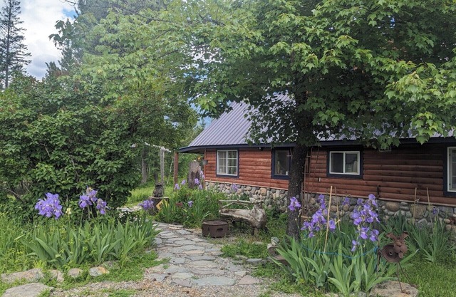Cabin on a working homestead in Heron, Mt. " Heifer, Pork and Pecker Farm"