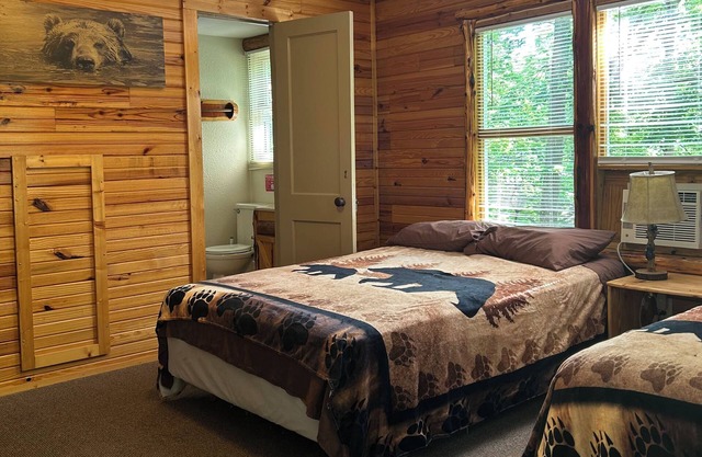 Cabin on Meramec River - Duplex Unit 16B