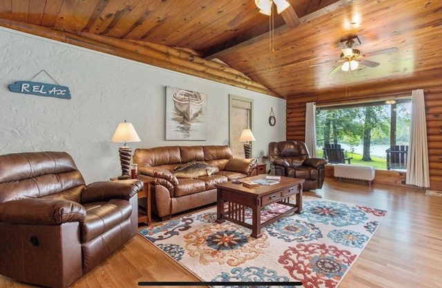Cabin On The Lake