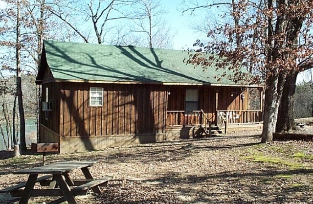 Hütte am Ouachita River, 8 Meilen nördlich von Mount Ida Arkansas