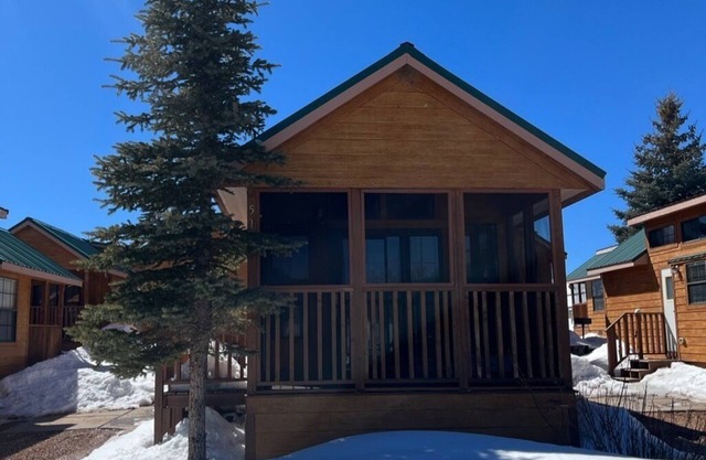 Cabins by Panguitch Lake: Where Rustic Charm Meets Amazing Fishing!