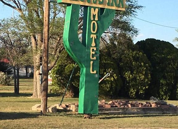 Cactus Inn