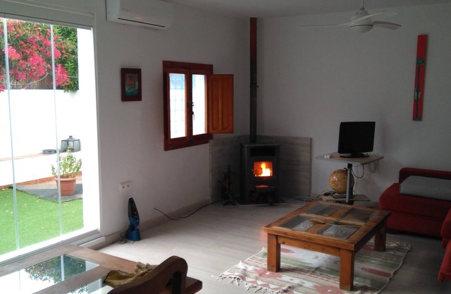 CALABUELOS LA CASITA DEL MAR