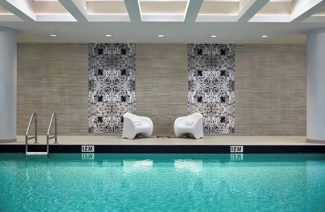 Calgary Airport Marriott In-Terminal Hotel