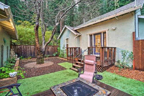 California Cottage Less Than 4 Mi to Redwood Hiking Trails