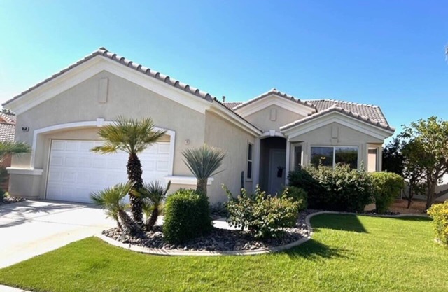 California desert retreat with luxury amenities-golf, pools, tennis, fitness