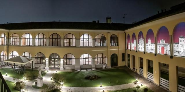 CallMe Crema - Struttura in centro storico
