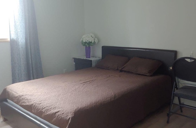 CALM AND CLEAN PLACE TO STAY
