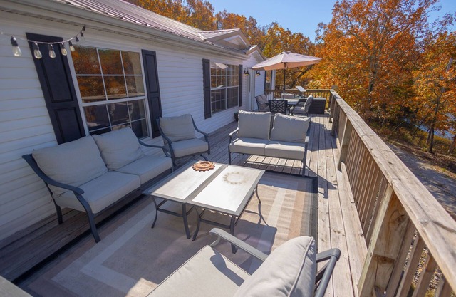 Calm Lakefront Retreat | Fishing, Kayaking & More