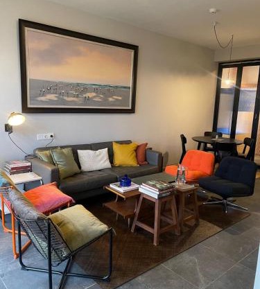 Calm Lux 3 BR 2 Baths next to AEON Mall