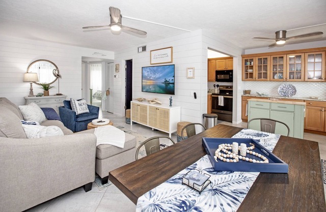 Calm Waters - waterfront condo on Sanibel Island