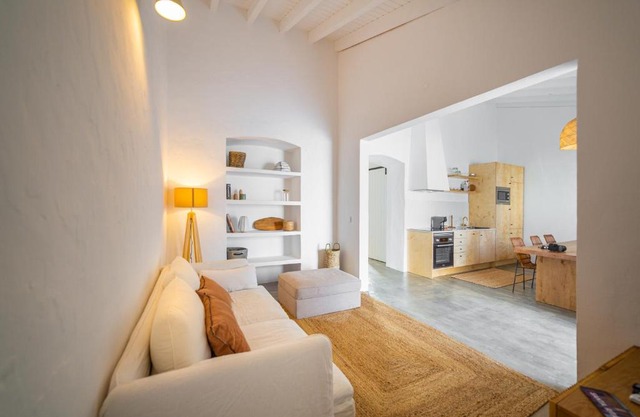 Calma Boutique House