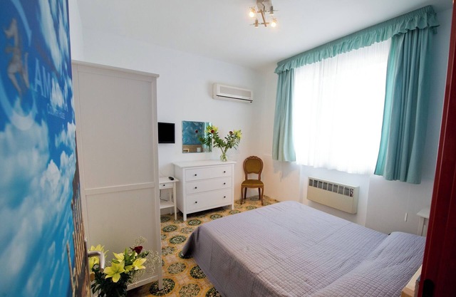 camagna country house selinunte room