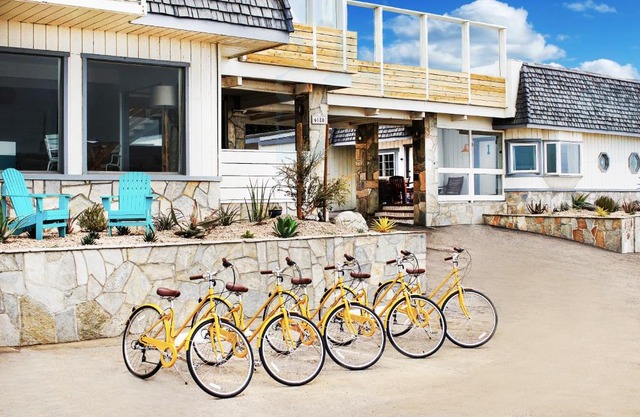 Cambria Beach Lodge