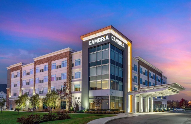 Cambria Hotel Manchester South Windsor