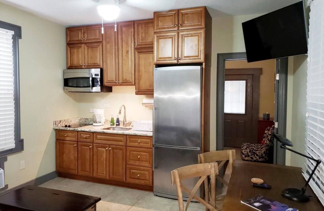 1bdrm / 1ba apt. w / Terrasse in Crescent Moon Villas
