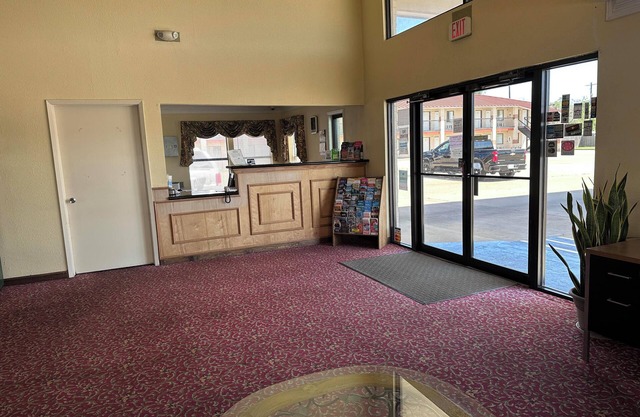 Cameron Inn & suites