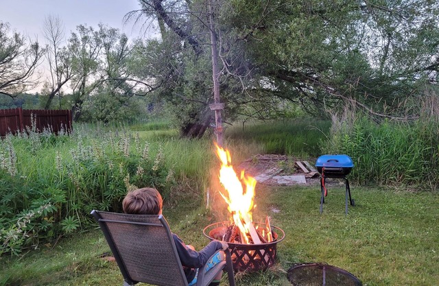 Camp in style with AC/heat, WIFI, on Main Street, 1 block from Joni's beach